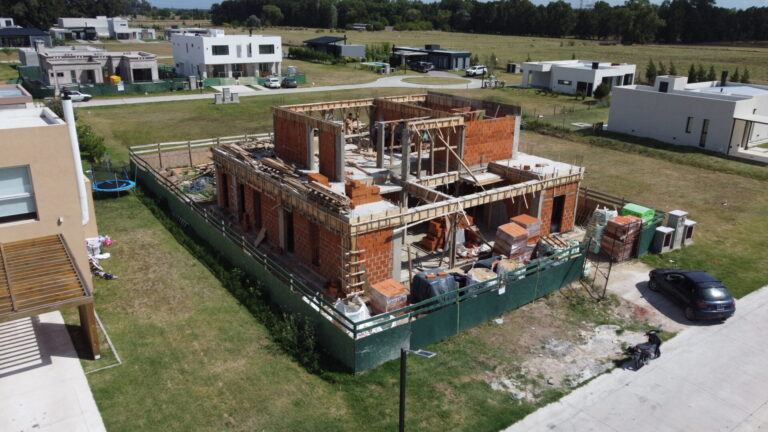 Vivienda Lares