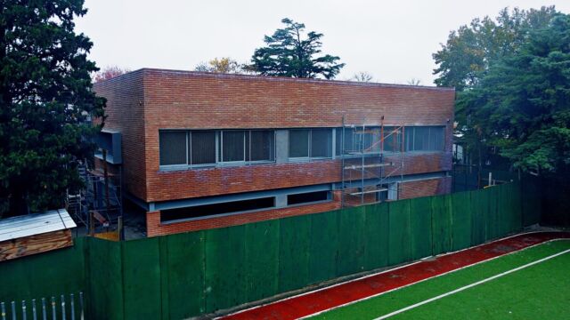 🏗️ Avances finales en el Colegio San Marcos 🏫
Entramos en la etapa de pre entrega del nuevo salón.
¡Cada detalle cuenta!
📍San Isidro
www.capfaconstructora.com